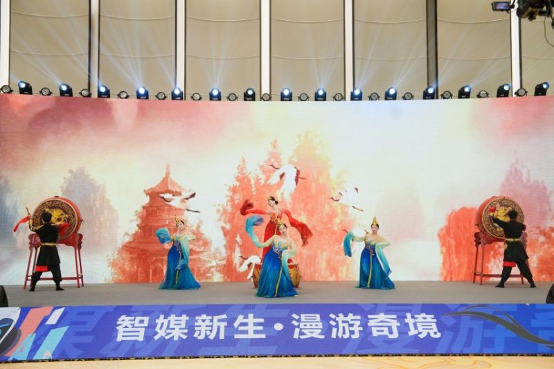 第二届传媒科技动漫游戏博览会开幕式暨数字内容产业峰会在四川成都举办-乐久游-我爱你游戏(521yx.cn)